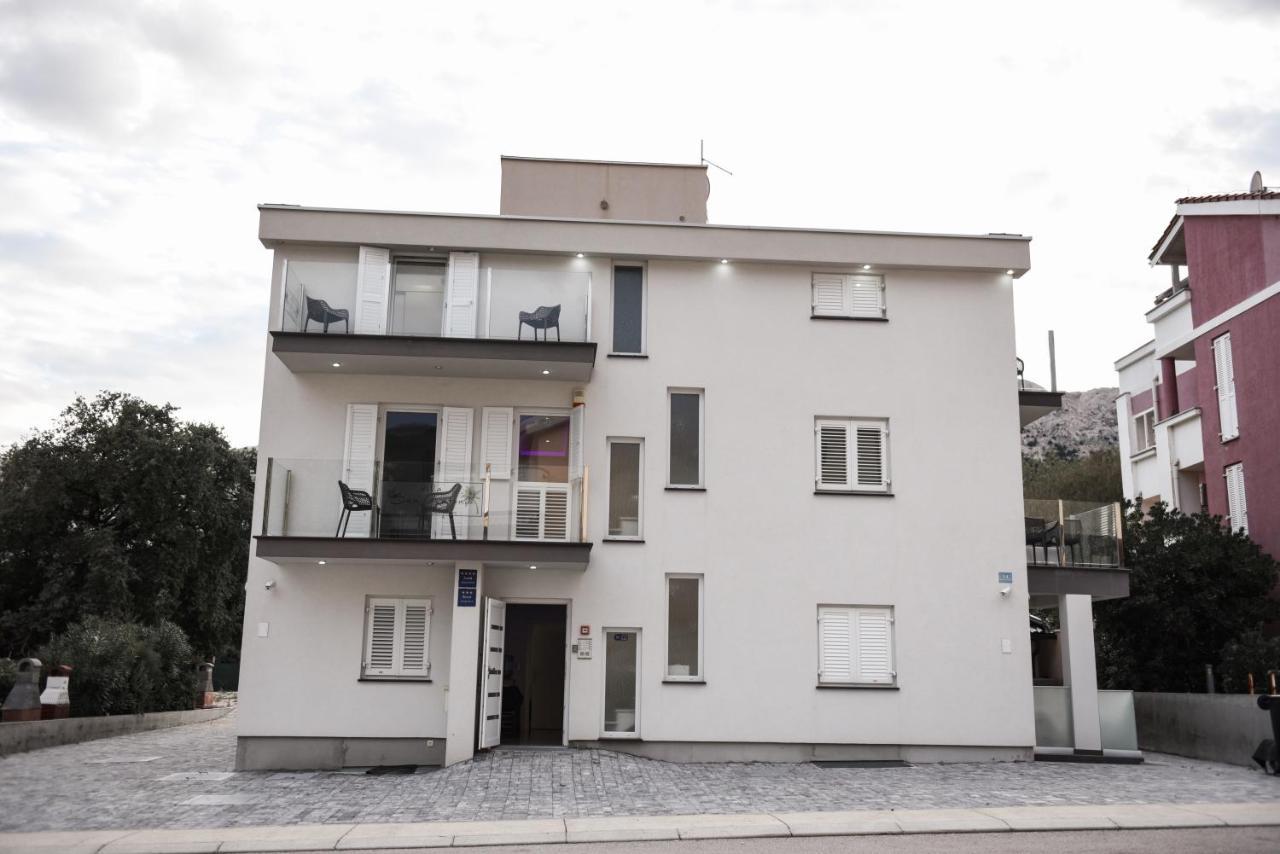 Villa San Antonio-Exclusive Apartments باشْكا المظهر الخارجي الصورة