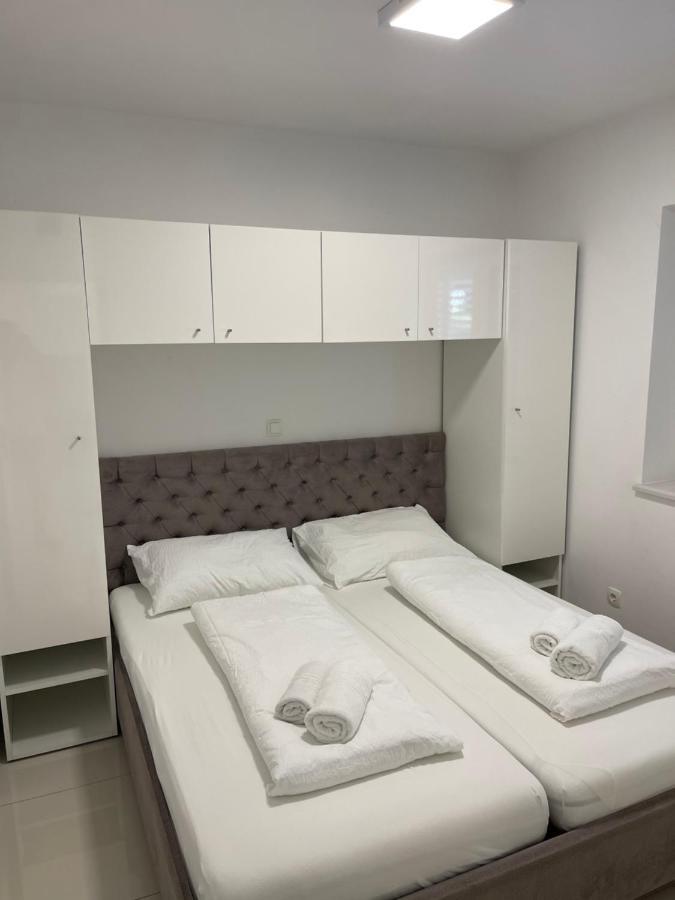 Villa San Antonio-Exclusive Apartments باشْكا المظهر الخارجي الصورة